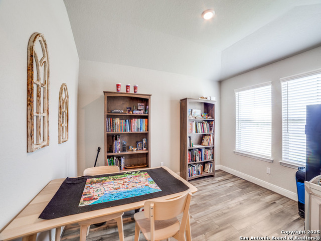 Listing photo id 10 for 3075 Mondavi Crest