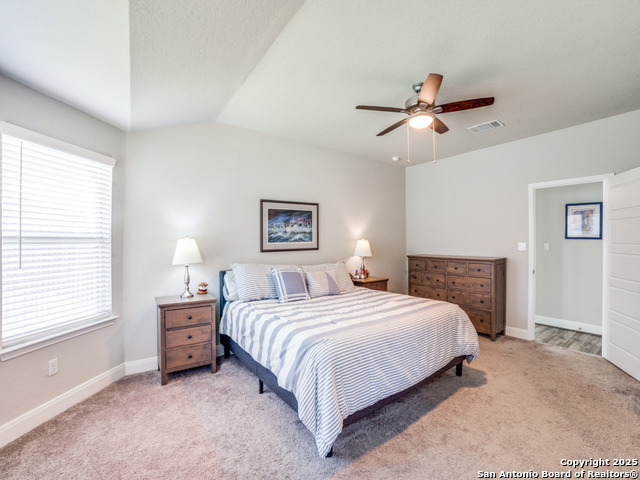 Listing photo id 13 for 3075 Mondavi Crest