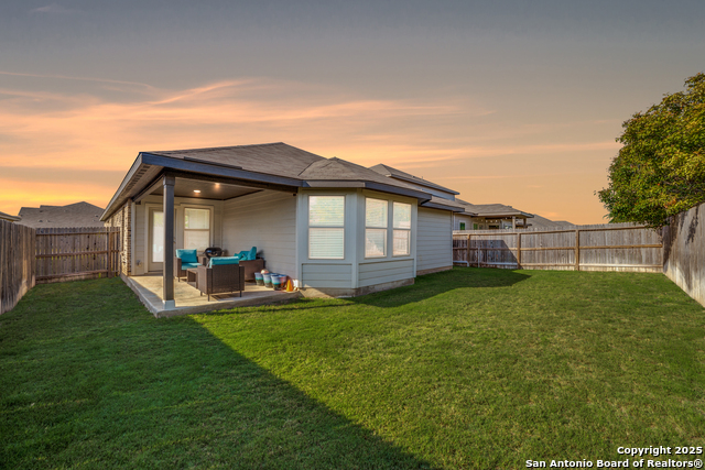 Listing photo id 19 for 3075 Mondavi Crest