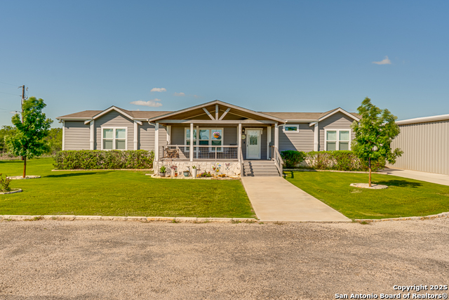 Details for 6990 Elm Creek, Seguin, TX 78155