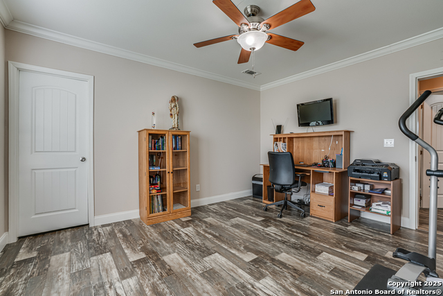 Image 18 of 50 For 6990 Elm Creek