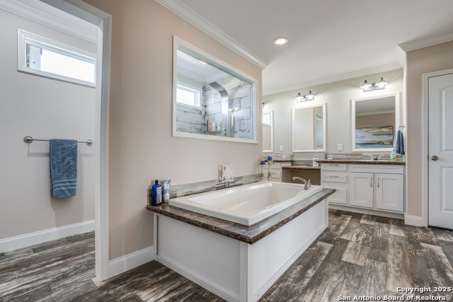 Image 29 of 50 For 6990 Elm Creek