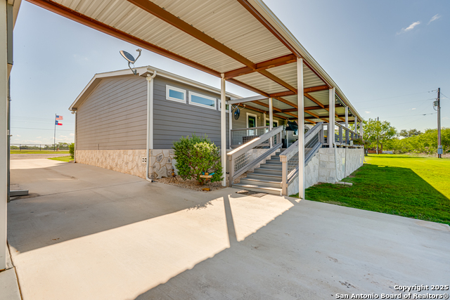 Image 40 of 50 For 6990 Elm Creek