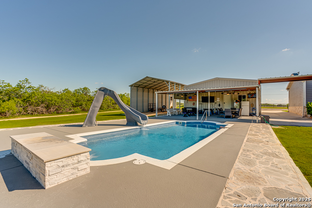 Image 46 of 50 For 6990 Elm Creek