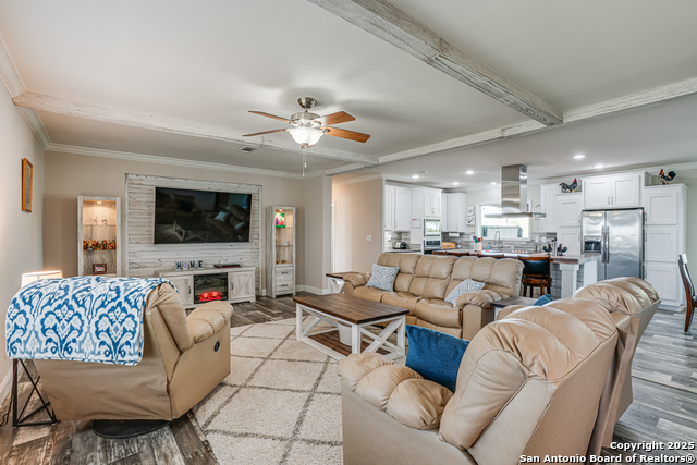 Image 9 of 50 For 6990 Elm Creek