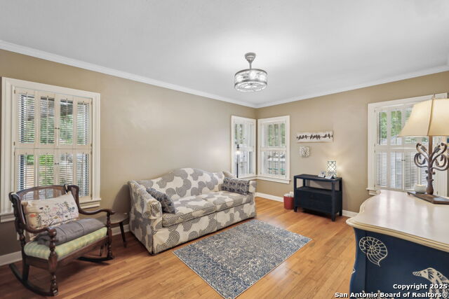 Image 12 of 24 For 261 Fair Oaks