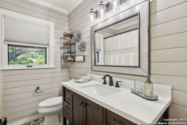 Image 13 of 24 For 261 Fair Oaks