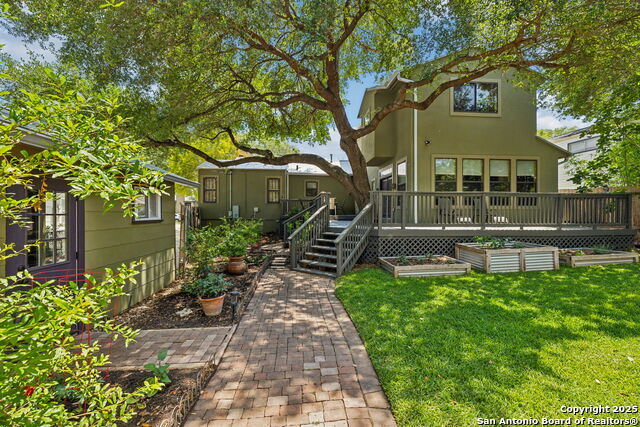 Image 22 of 24 For 261 Fair Oaks