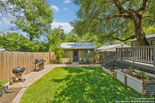 Image 23 of 24 For 261 Fair Oaks