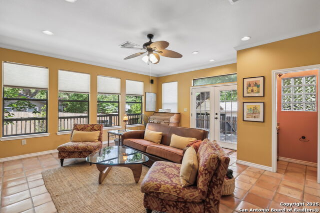 Image 9 of 24 For 261 Fair Oaks