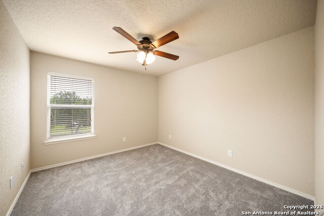 Listing photo id 30 for 10438 Sun Mill