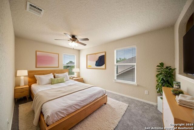 Listing photo id 31 for 10438 Sun Mill