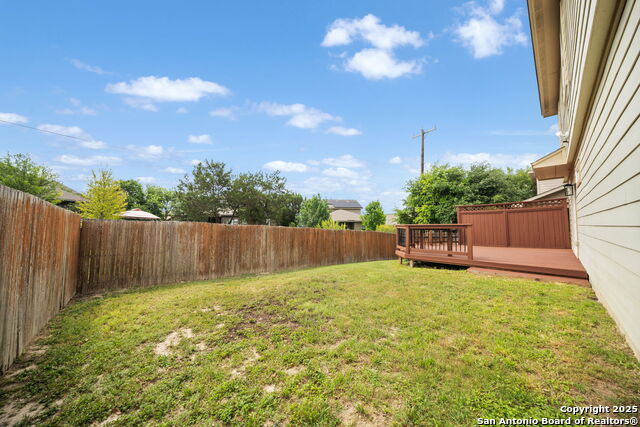 Listing photo id 41 for 10438 Sun Mill
