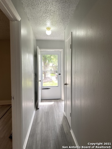 Image 3 of 18 For 12421 Trailing Oaks St