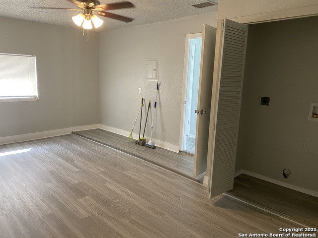 Image 5 of 18 For 12421 Trailing Oaks St