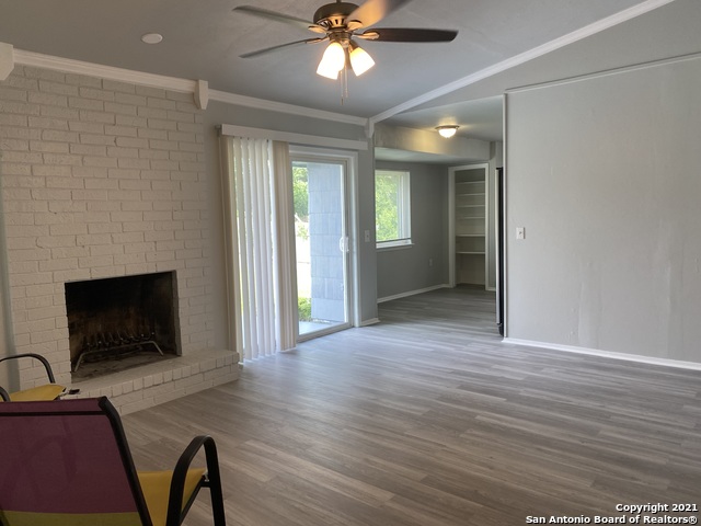 Image 7 of 18 For 12421 Trailing Oaks St