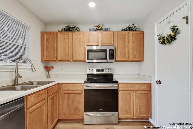 Image 10 of 24 For 6915 Bluegrass