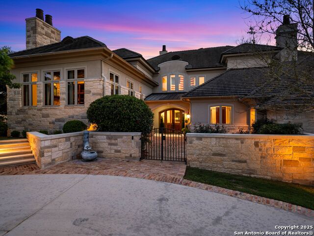 Image 11 of 100 For 52 Oakland Hills