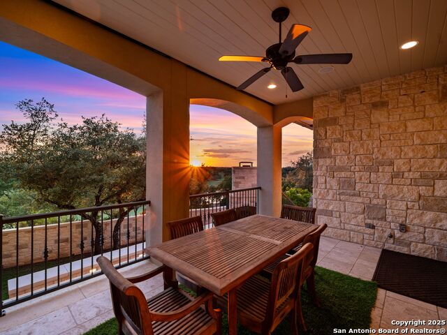 Image 18 of 100 For 52 Oakland Hills