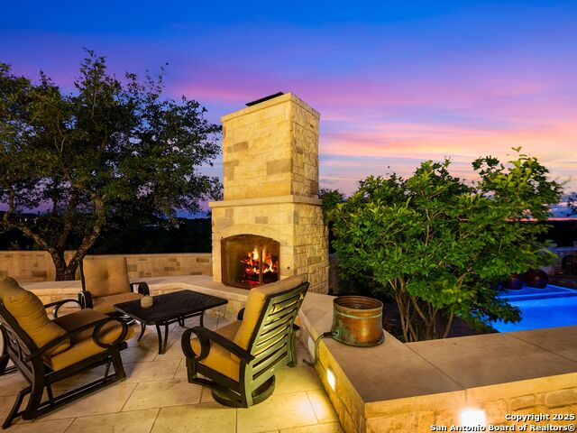 Image 21 of 100 For 52 Oakland Hills