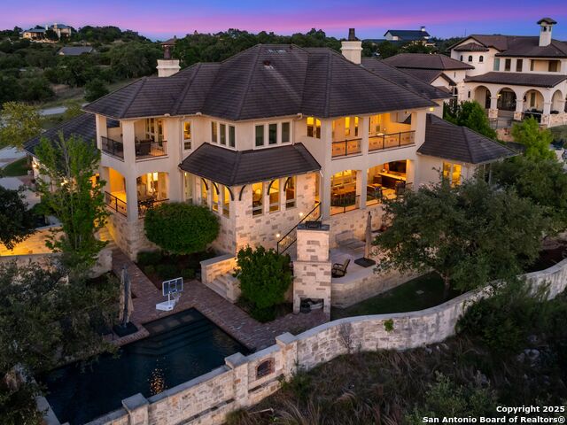 Image 26 of 100 For 52 Oakland Hills