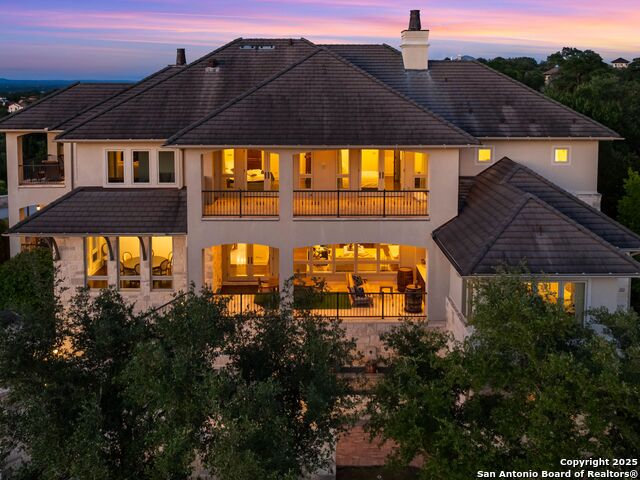 Image 27 of 100 For 52 Oakland Hills