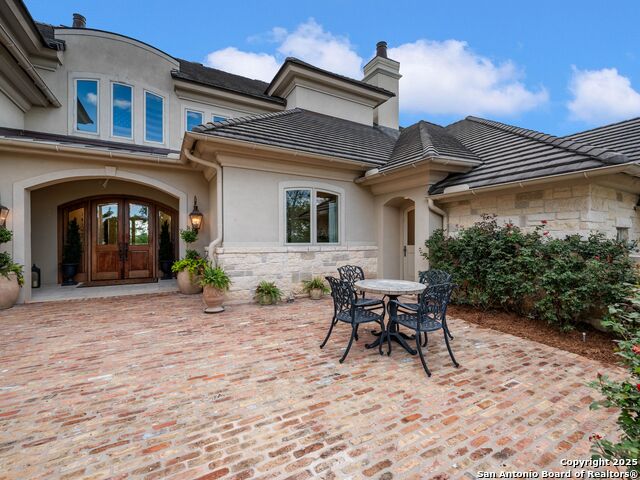 Image 39 of 100 For 52 Oakland Hills