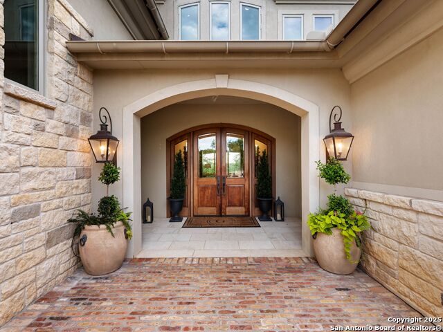 Image 41 of 100 For 52 Oakland Hills