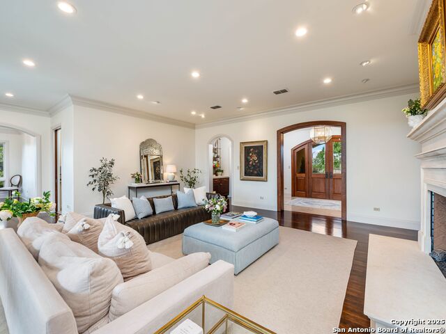 Image 47 of 100 For 52 Oakland Hills
