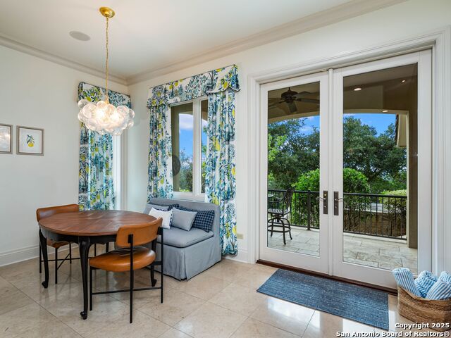 Image 52 of 100 For 52 Oakland Hills