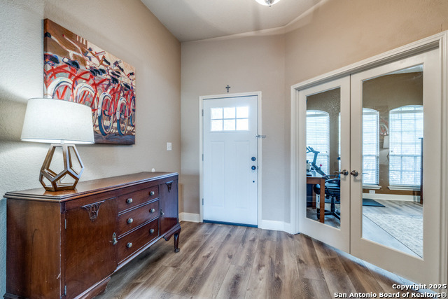 Image 4 of 28 For 21835 Seminole Oaks