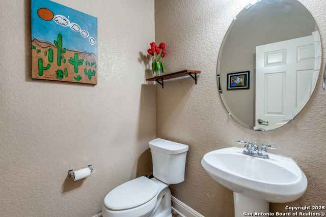 Image 6 of 28 For 21835 Seminole Oaks