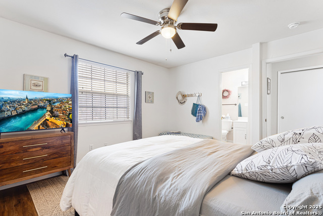 Image 31 of 45 For 7862 Galaway Bay