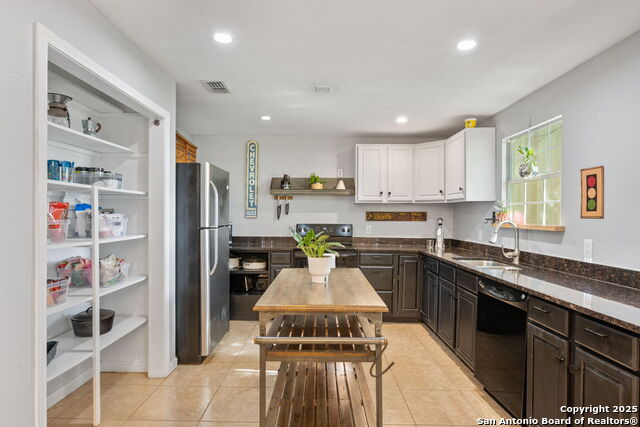 Image 16 of 43 For 25 Zoeller Lane