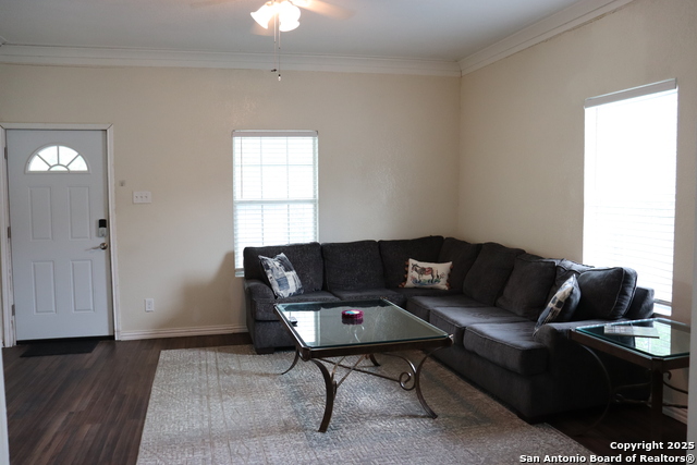 Image 5 of 17 For 1317 French Place W