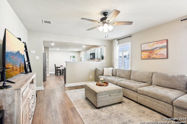 Details for 6438 Candleview Ct, San Antonio, TX 78244