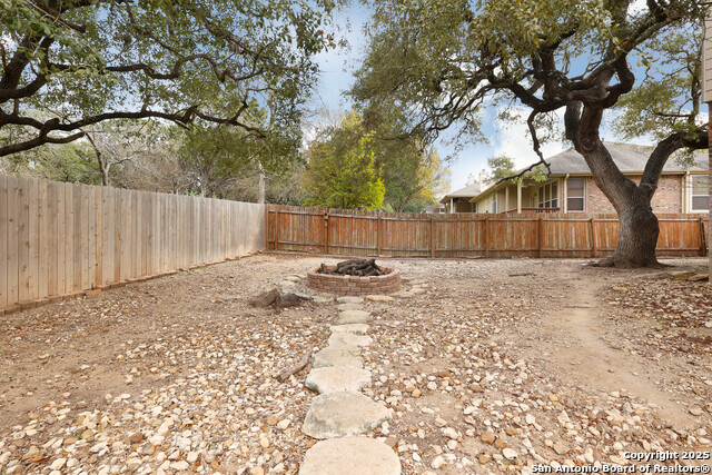 Listing photo id 37 for 798 San Mateo