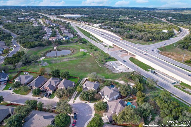 Listing photo id 42 for 798 San Mateo