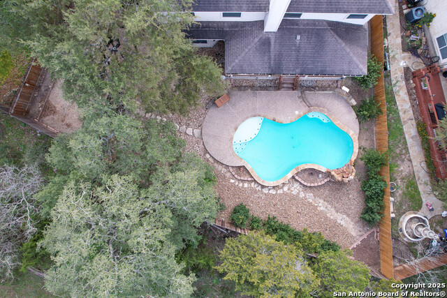 Listing photo id 44 for 798 San Mateo
