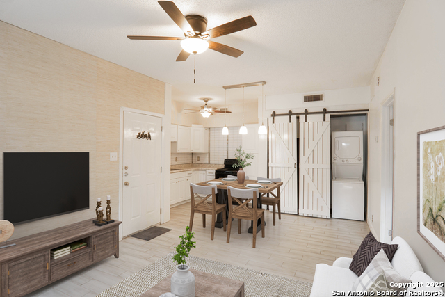Details for 8655 Datapoint Dr  203b, San Antonio, TX 78229