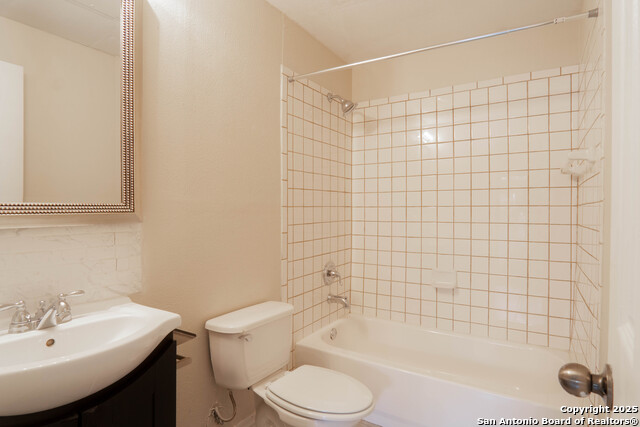 Image 10 of 12 For 8655 Datapoint Dr  203b