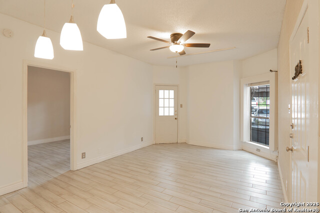 Image 5 of 12 For 8655 Datapoint Dr  203b
