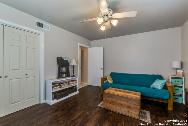 Image 21 of 25 For 1622 Terra Alta Dr. W