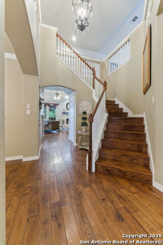 Image 13 of 53 For 26019 Meadowlark Bay