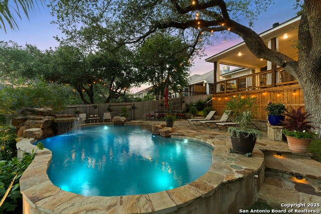 Image 3 of 53 For 26019 Meadowlark Bay