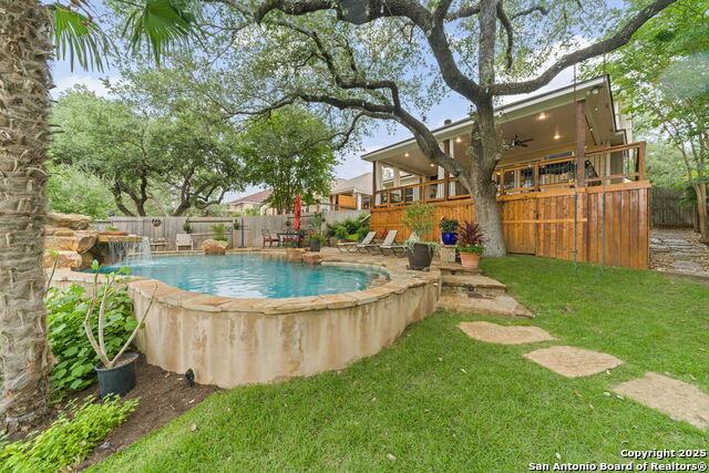 Image 42 of 53 For 26019 Meadowlark Bay