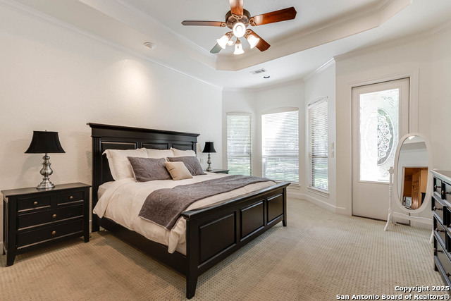 Listing photo id 13 for 132 Long Bow Rd