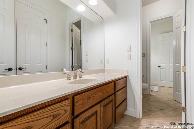 Listing photo id 17 for 132 Long Bow Rd