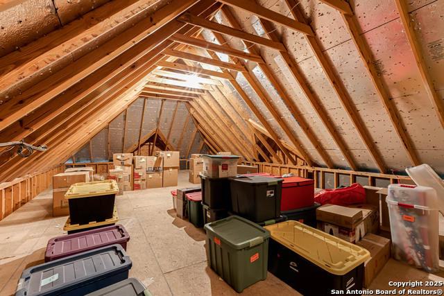 Listing photo id 26 for 132 Long Bow Rd