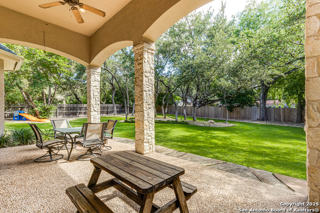 Listing photo id 27 for 132 Long Bow Rd